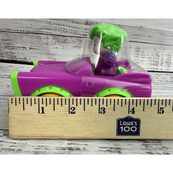 Fisher Price Little People DC Super Friends Vehicles and Removable Joker - Picture 9 of 10